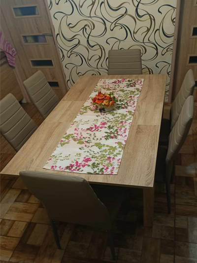 JEDÁLENSKÁ STOLIČKA VERME